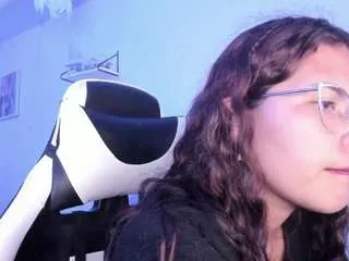 Offline lady-brownnnn on CamSoda