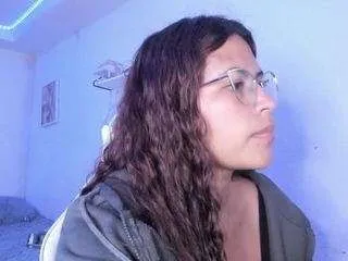 Offline lady-brownnnn on CamSoda