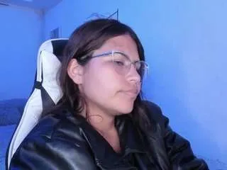 Offline lady-brownnnn on CamSoda