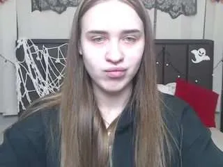 Offline laurahlot on CamSoda