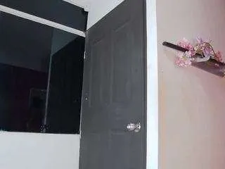 Offline lauren-carterr on CamSoda