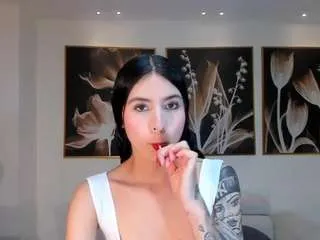 Freechat laurentconnor on CamSoda