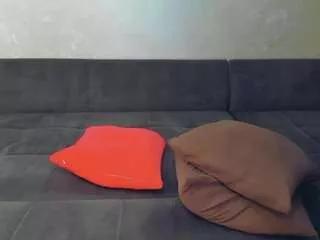 layaflow from CamSoda