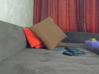 layaflow from CamSoda