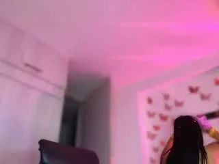 Offline layla-nicols on CamSoda