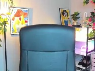 Offline laylaxcute on CamSoda