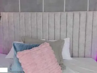 Offline lea-gray on CamSoda