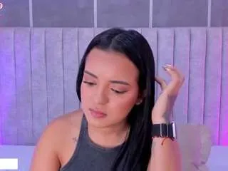 Offline lea-gray on CamSoda