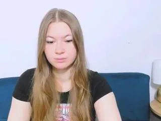 Offline leadaisy on CamSoda