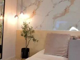 Freechat leathompson1 on CamSoda