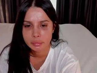 Offline lenalively on CamSoda