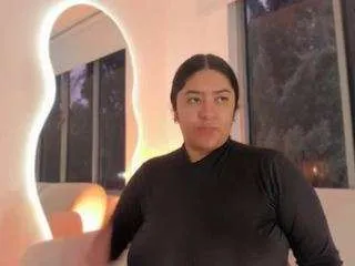 Offline leoniewinters on CamSoda