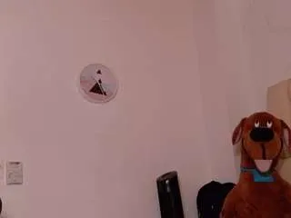 Offline liamariana on CamSoda