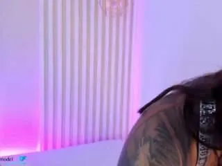 Offline lilacohen on CamSoda