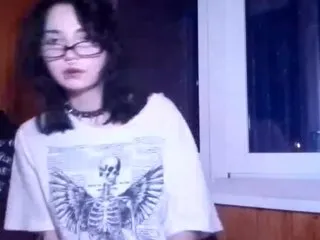 Offline lilarobidoux on CamSoda