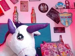 Offline lili-and-breazer on CamSoda