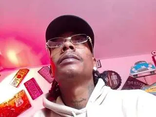 Offline lili-and-breazer on CamSoda