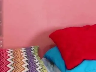 Offline lilisantos on CamSoda