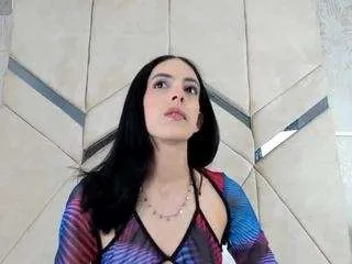 Offline lilitrobins on CamSoda