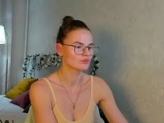 Offline lillian-blake on CamSoda