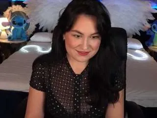 Offline lilyfoxyy on CamSoda