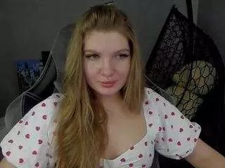 Freechat lilywilliamss on CamSoda