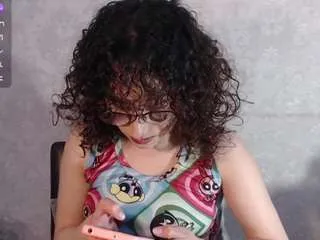 Offline little-ammy on CamSoda