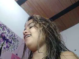 Offline little-lucyx on CamSoda