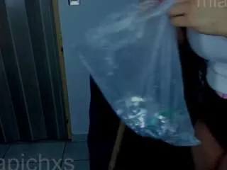 Offline lizaliett on CamSoda