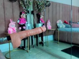 lizzyolsen — I'M VERY HORNY, TODAY I WANT TO BE YOUR BITCH / CONTROL MY TOY 77 TKS / DO YOU WANT TO PLAY WITH ME? AND WE CUM TOGETHER! [99 tokens remaining]