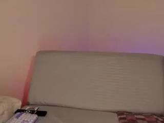 Freechat lola-leah on CamSoda