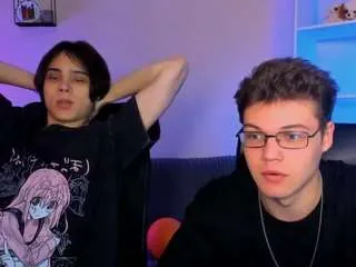 lucas-long — Show hot ass [77 tokens remaining]