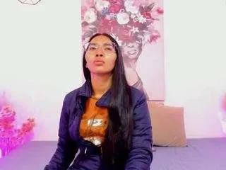 Offline lucyyliiu on CamSoda