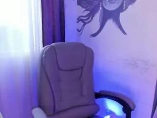 Offline luna-dubois on CamSoda