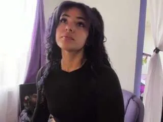 Offline luna-dubois on CamSoda