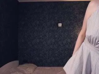 Freechat lynettedollins on CamSoda