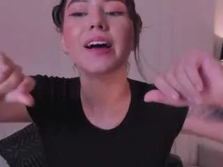 Offline maddisoncollins on CamSoda