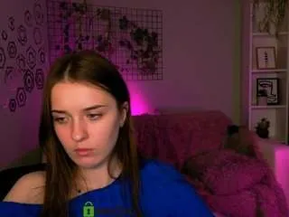 Offline maddycats on CamSoda
