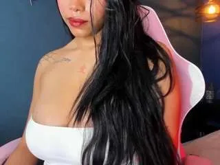 Offline madeleinesummer on CamSoda