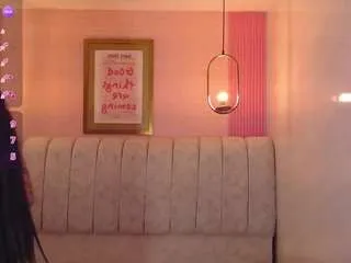 Offline madhison-klain-s on CamSoda