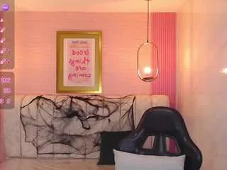 Offline madhison-klain-s on CamSoda