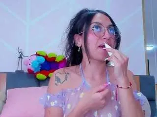 Offline madyjackson on CamSoda