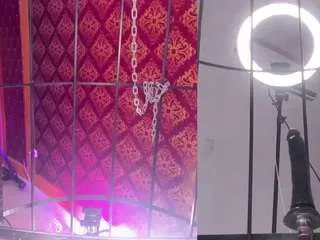 Offline maileenmilf on CamSoda