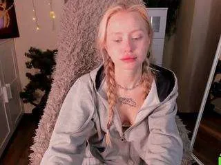 Offline malenaernman on CamSoda