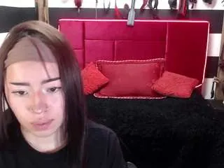 Freechat marian-ran on CamSoda