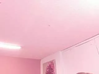 Freechat marie-harper on CamSoda