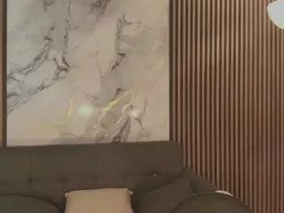 Freechat mariejanee on CamSoda