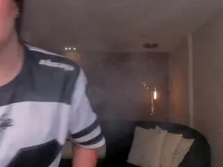 Offline martinna on CamSoda