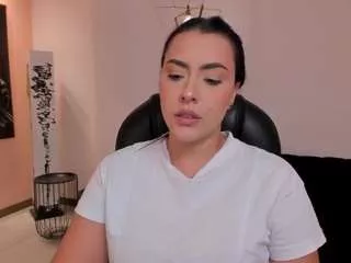 Offline martinna on CamSoda