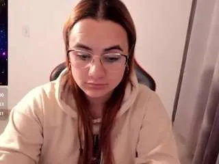 Offline maryluna95 on CamSoda